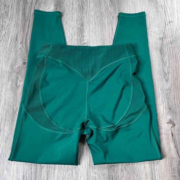 Savage X Fenty Sport Leggings medium 8-10 green - Picture 1 of 9